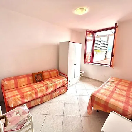 Con Terrazza Vista Mare Вилла Агрополи