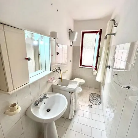 Con Terrazza Vista Mare Агрополи